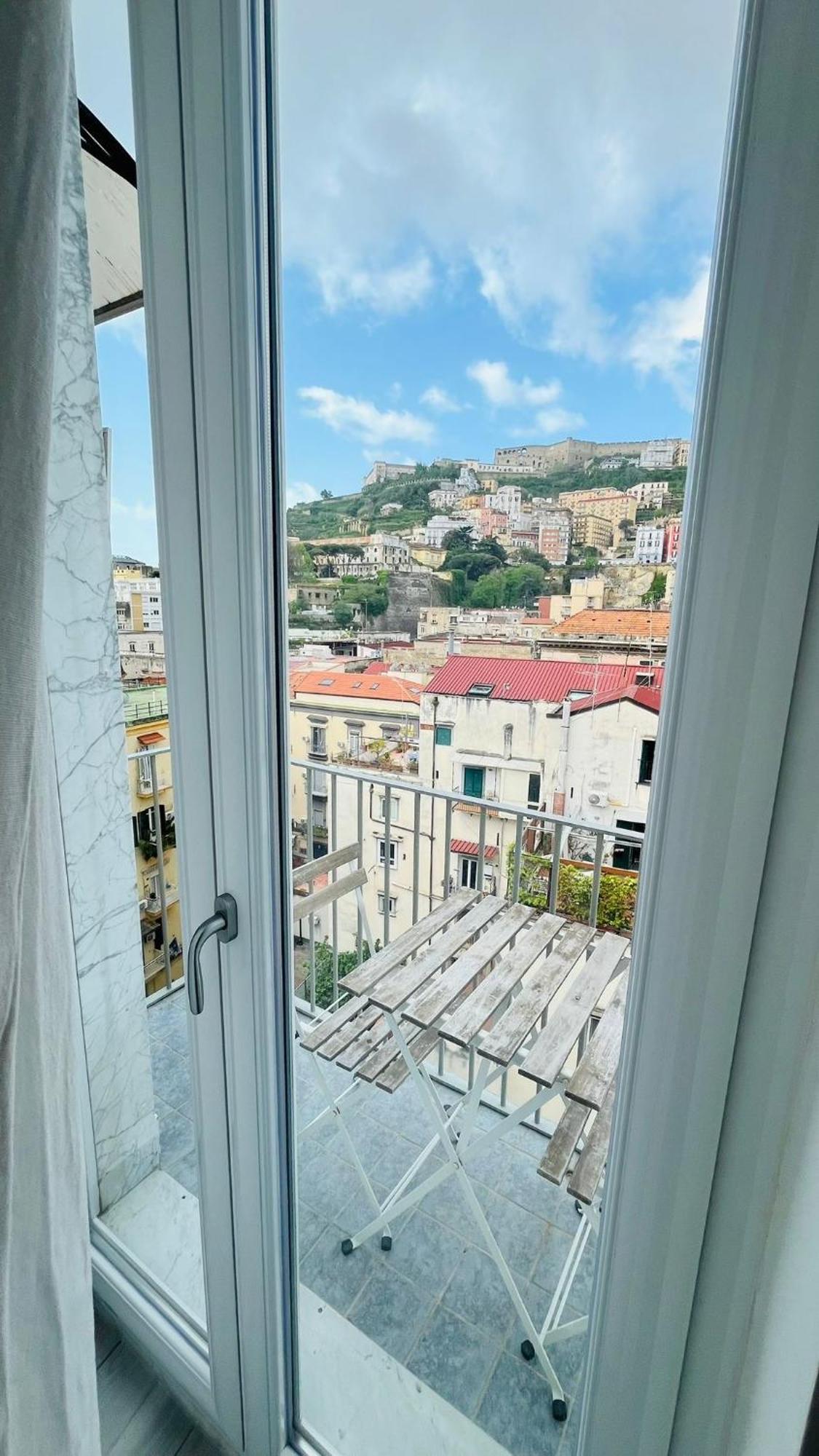 A Casa Di Gemma Bed & Breakfast Naples Exterior photo